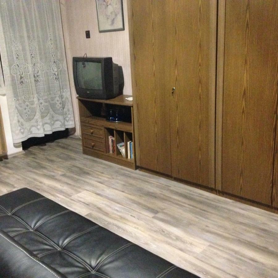 Abszolut Vendeghaz Кестели Екстериор снимка